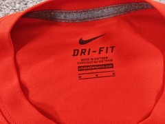 Nike Dri Fit Medium Mens Short Sleeve T-Shirt BG Recreation & Wellness Orange