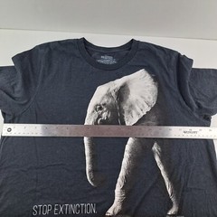 The Mountain T-Shirt Mens Large Protect Endangered Species Collection Elephant