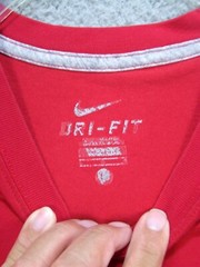 Nike Shirt Adult Large Red Swoosh Logo Athletic Outdoor Sports Dri Fit Mens