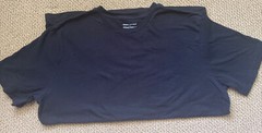 3 Banana Republic Men’s Premium Wash Crew Neck T-Shirts, MED, 2 Black & 1 Yellow