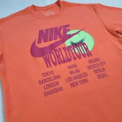 Nike World Tour T Shirt Mens Small Orange Move Your Body Move Your Sole Tennis