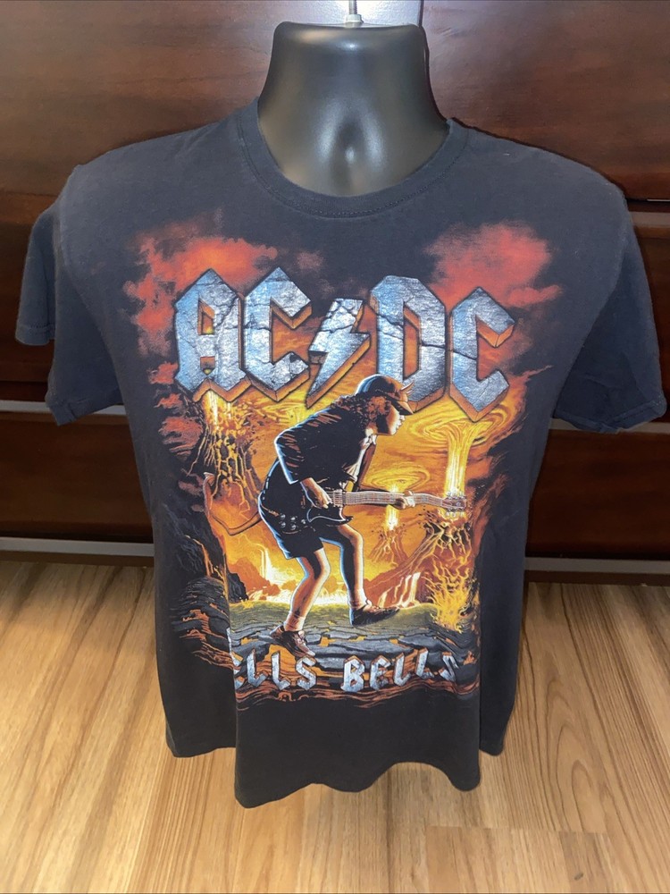 AC/DC Liquid Blue T-shirt Size Medium Angus Young Hells Bells Graphic Shirt