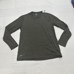 Lot (2) NWT Athletic Works Driworks Quick Dry LS T-Shirt Mens Medium NEW Green