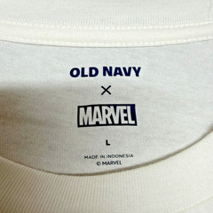 Marvel Old Navy Shirt Mens Large White Logo Graphic Tee Sea Salt Tagless Comic L