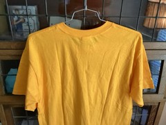 2004 Roswell New Mexico FISHING ALIEN Yellow GILDAN Graphic Funny T-shirt SZ L