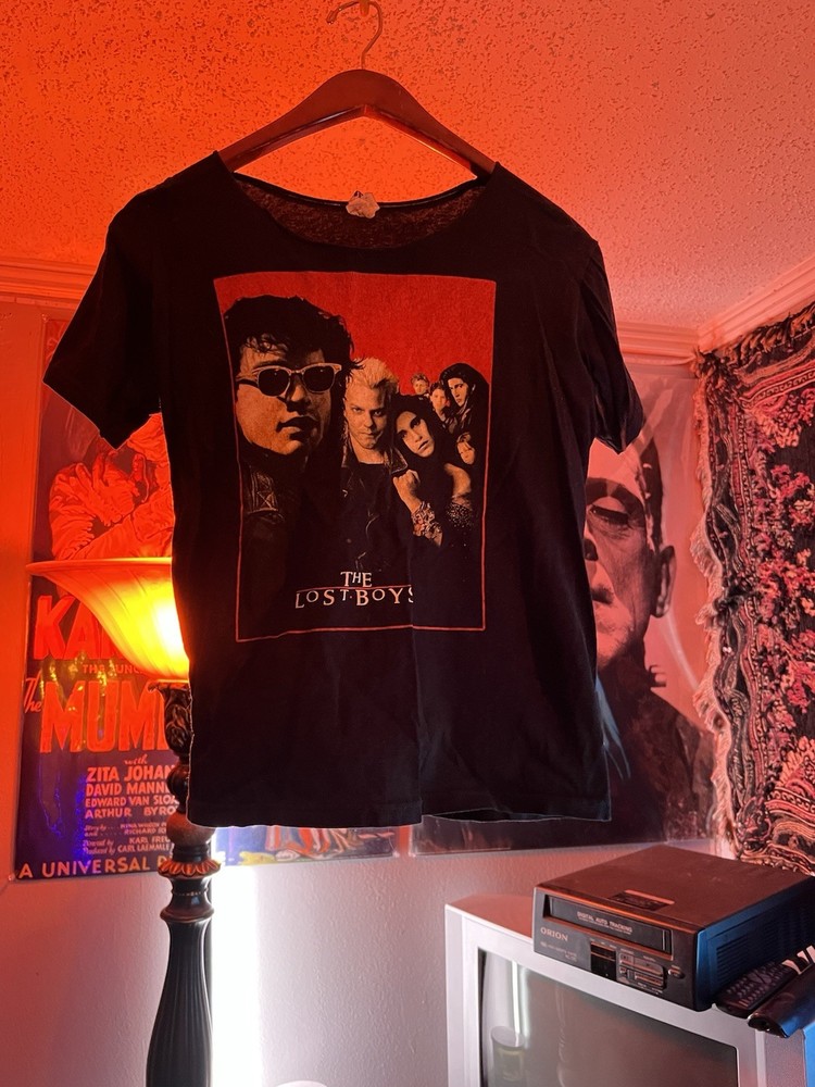 The Lost Boys movie promo tee SMALL