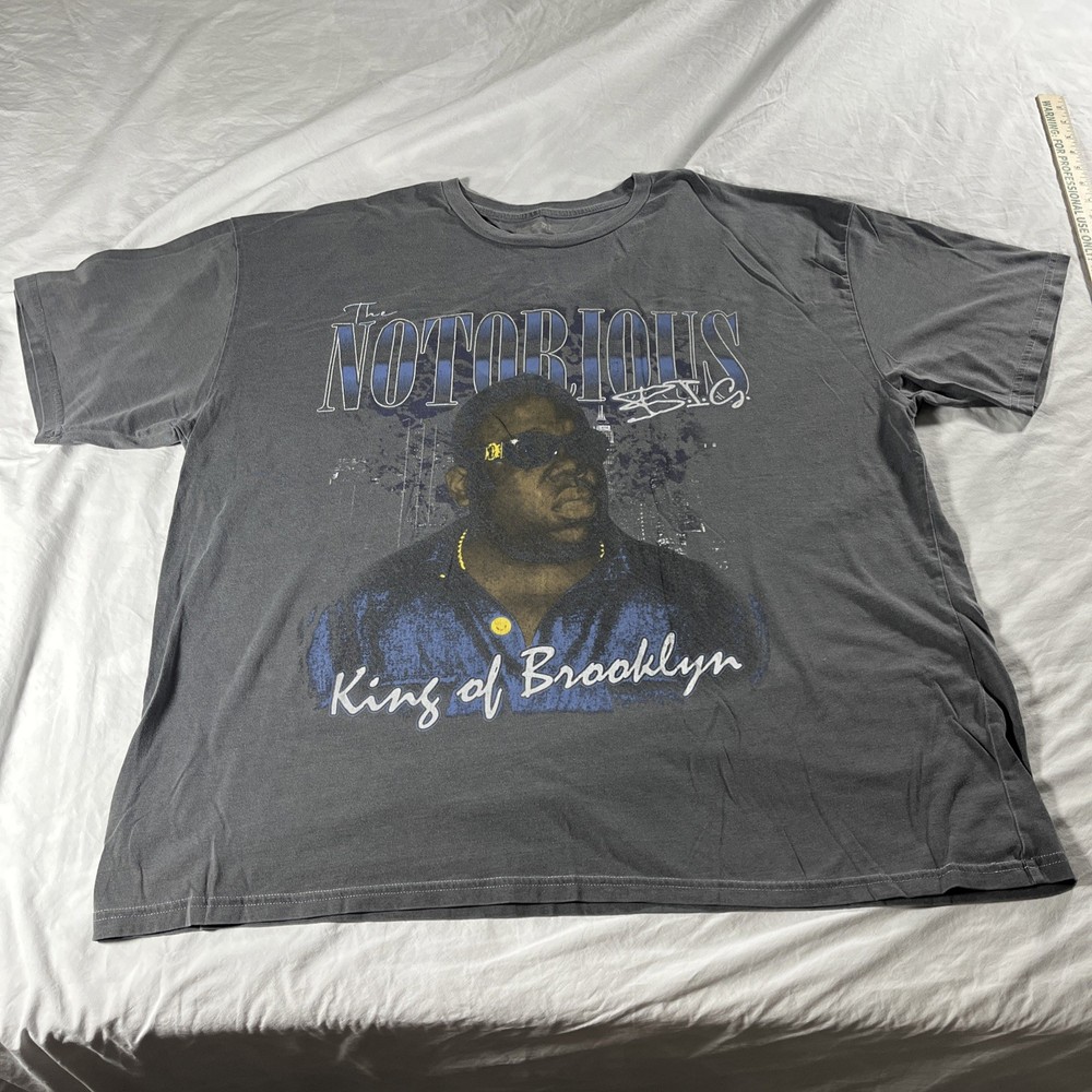 The Notorious B.I.G. King of Brooklyn XL Gray Biggie Smalls FAIR CONDITION 1997