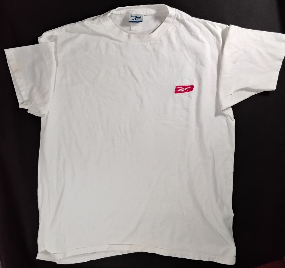 VINTAGE 90’s Reebok USA XL embroidery Logo CLASSIC T SHIRT