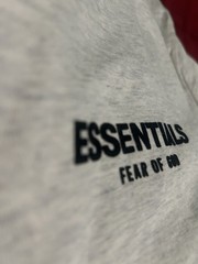 Essentials Fear of God Men’s “Light Oatmeal” T-Shirt Cotton Blend Size Small