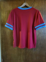 Shein Women’s Basic Graphic V Neck Short Sleeve Tee Red MEDIUM