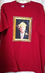 Trump Medusa Golden Snake Hair Head T Shirt XL Gildan Burgundy Red Graphic Tee