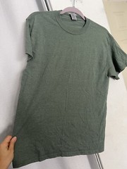 Gildan Men Crewneck Shirt Size Medium Green Short Sleeve Cotton Blend