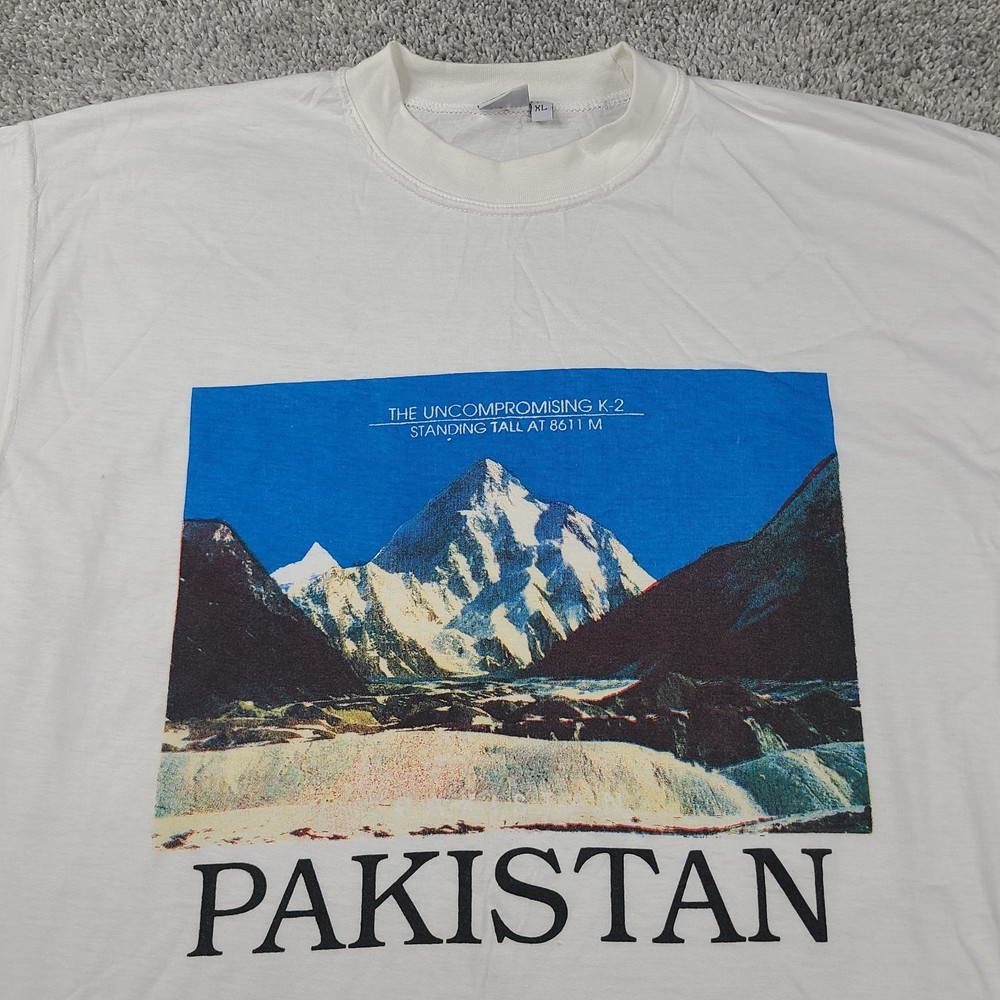 K2 Mountain Pakistan T-Shirt Men’s Size XL White Savage Mountain NEW