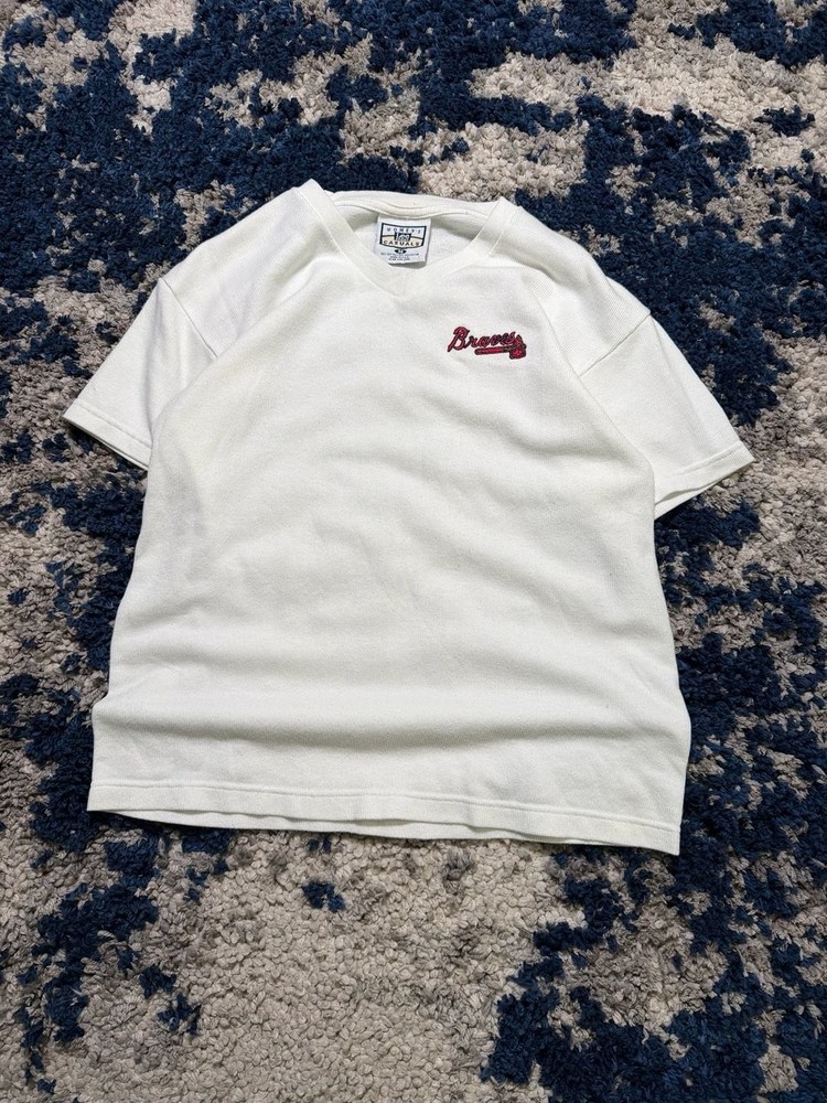 Vintage 90s Lee Sport Casuals Atlanta Braves Embroidered Logo White T-Shirt