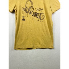 Banana Republic Men’s Graphic T-Shirt Headphones Analog Mustard Yellow Size M