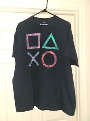 ADULT PLAYSTATION T SHIRT VIDEO GAME CONTROLLER BUTTON DESIGN LOGO SIZE XXL 2X