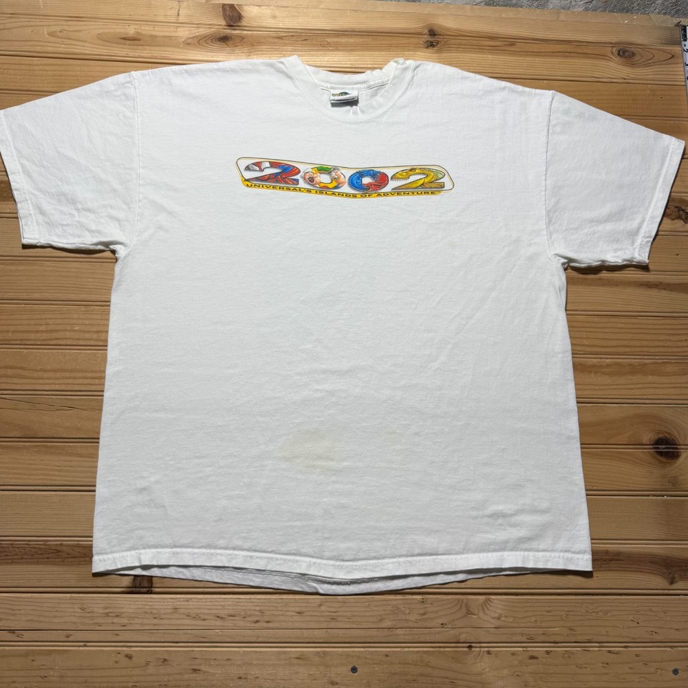 Vintage 2002 Universal Studios Islands Of Adventure Cartoon Graphic T-Shirt 2XL
