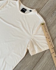 Cuts Clothing Mens Crew Neck Curve Hem TShirt Coastal Fog Vanilla Creme Size M