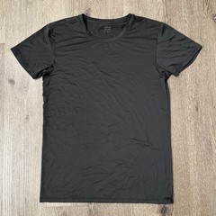 Uniqlo T-Shirt Mens L Black AIRism Short Sleeve Crew Neck Stretch Active