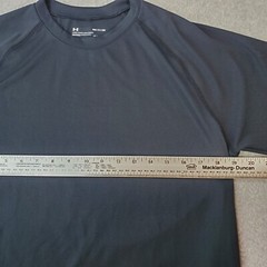 Under Armour T Shirt Tactical Short Sleeve Loose Heat Gear Mens Size Small