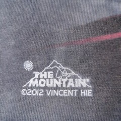 The Mountain Marine Dog Short Sleeve T-Shirt Men’s Size XL Gray Black Tie Dye