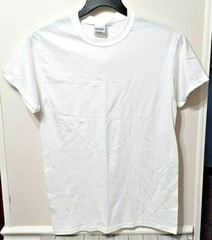 Gildan Men’s Large White T-Shirt