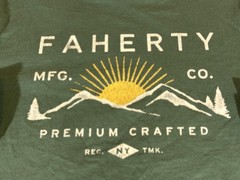 Faherty Shirt Mens Medium Green Long Sleeve Graphic Outdoor Boho Surf Beach