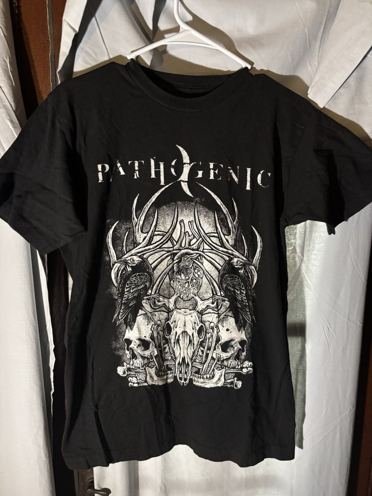 Pathogenic Skull Rock Band Graphic T-Shirt Black M Cotton Crew Neck Short Sleeve