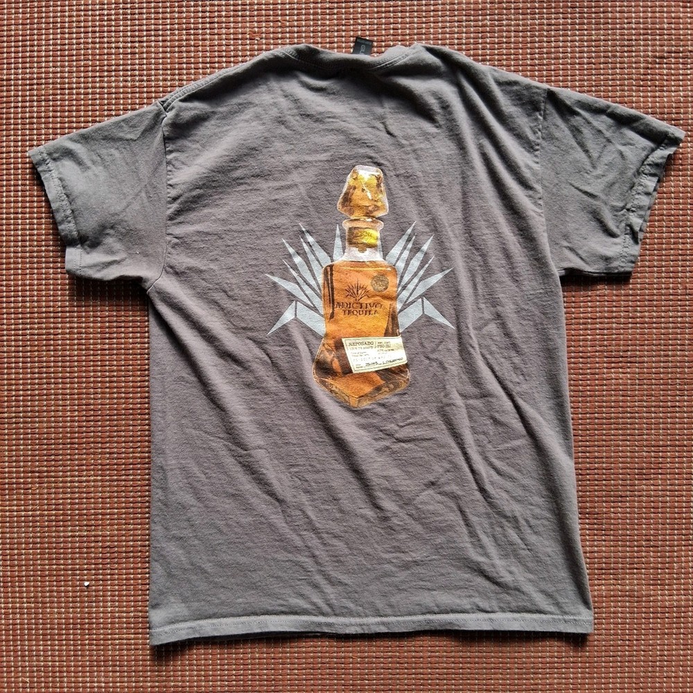 Adictivo Tequila Mens T-Shirt Med Gray Reposado Promo Graphic Bartender