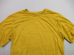 REI Shirt Mens Small Short Sleeve Crew Neck Lightweight Casual Outdoors Yellow