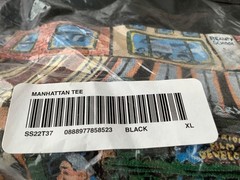 New in Bag Supreme Manhattan Tee Pale Black XL X-Large SS22