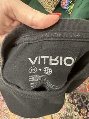 Vitriol Undisclosed Location Graphic Print Long Sleeve Tee Men’s Medium