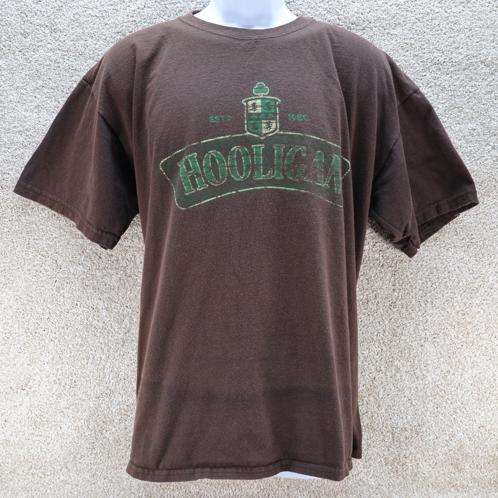 Hooligan Graphic T-Shirt Mens XL Brown Streetwear Tee (see photo for flaw)