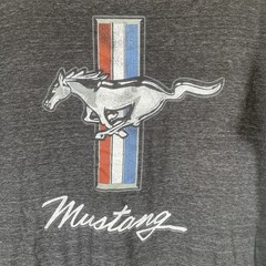 Mustang T Shirt Men’s Size XL Ford graphic Car Tee Muscle Car Tee