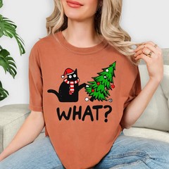 Funny Black Cat Christmas Tree T-Shirt Retro Holiday Graphic Tee Comfort Colors