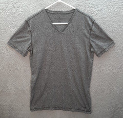 American Eagle Shirt Mens Medium Tall Gray Heather V Neck Preppy Workwear Casual