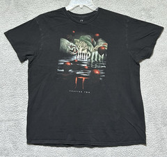 IT Chapter Two Unisex XL Poster Crew Neck Shirt Black Pennywise Stephen King