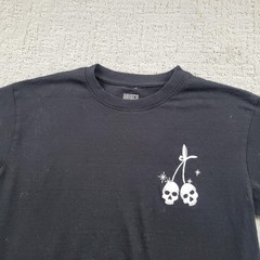 Brisco Brands Shirt Mens M Black Skull Cherries Graphic Tee Tagless Crewneck