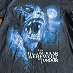Universal Studios Horror Nights 2014 American Werewolf In London T Shirt L NWT