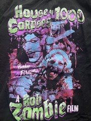 ROB ZOMBIE’s House of 1000 Corpses Baby Firefly Black/Graphic Tee L