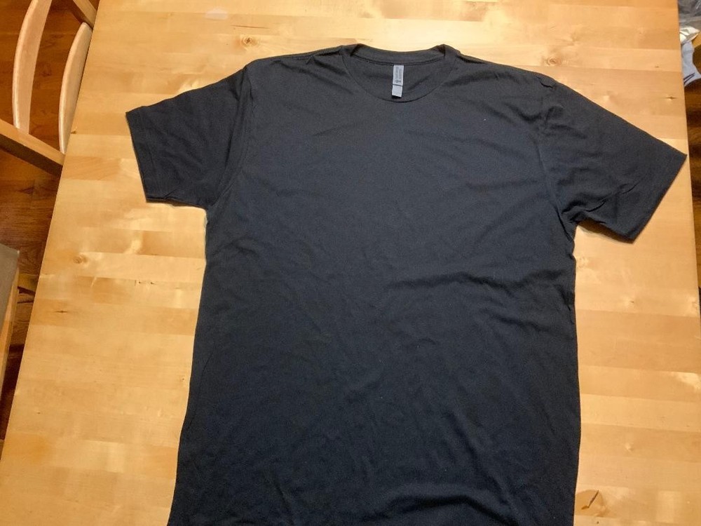 Next Level Apparel black short sleeve t shirts 2x large