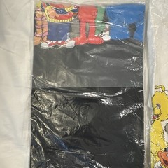 Uniqlo UT KAWS x Sesame Street Graphic Tee Lot – 5 Tees Size Large