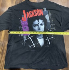 Vtg. Michael Jackson 1988 BAD Tour Concert T-Shirt Dual Sided Size L 42-44
