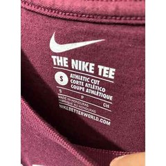 Nike shirts 2 total Maroon color size Small 1 Dri-Fit other The Nike Tee