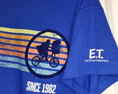 E.T. The Extra Terrestrial Blue Adult Graphic T Shirt S Small NEW Loot Crate ET