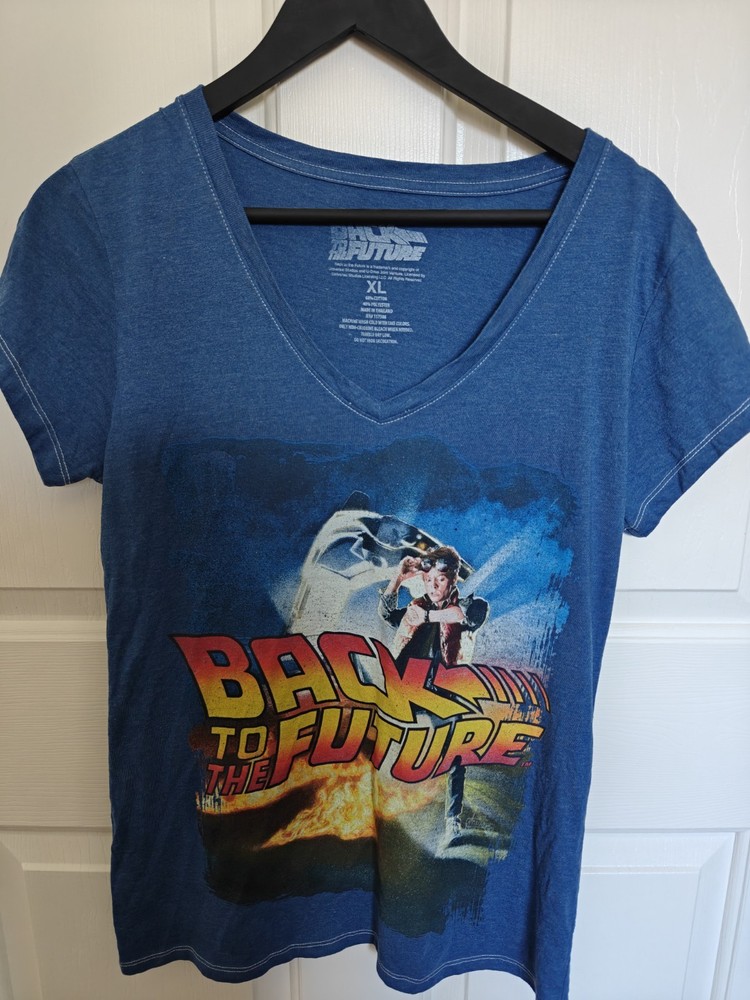 Back to the Future fitted graphic tee Size XL (Looks Smaller)