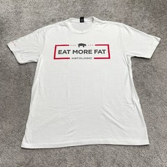 District Made Graphic Soft T-Shirt Mens Medium White Crew Neck Cotton Casual Tee