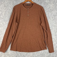 Travis Mathew Henley Shirt Mens XL Rust Micro Striped Lightweight Soft Thin EUC