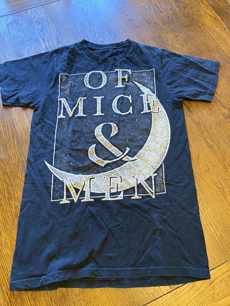 Of Mice & Men Graphic Shirt Sz M