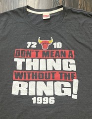 Homage Chicago Bulls T Shirt Men’s 2XL Dark Gray Polyester Cotton Rayon